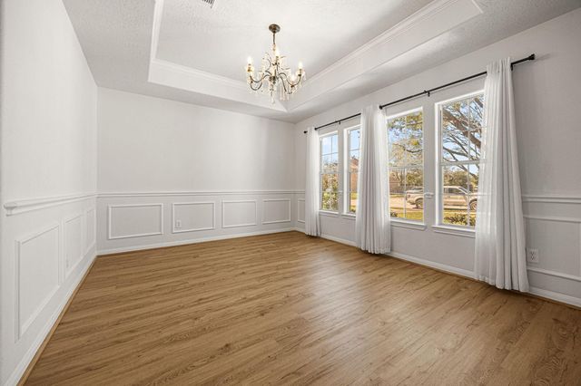 1489 Garden Lakes Drive, Friendswood, TX 77546