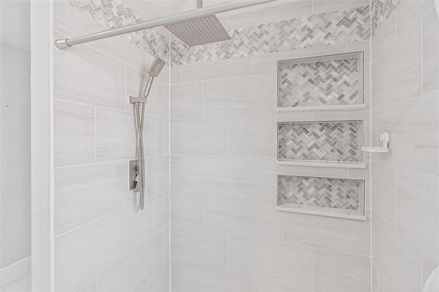 611 LITTLE WEKIVA ROAD, Altamonte Springs, FL 32714