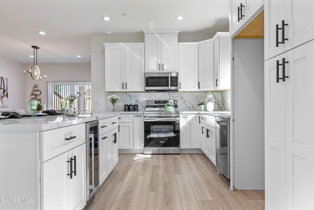 8337 Viburnum Avenue, California City, CA 93505