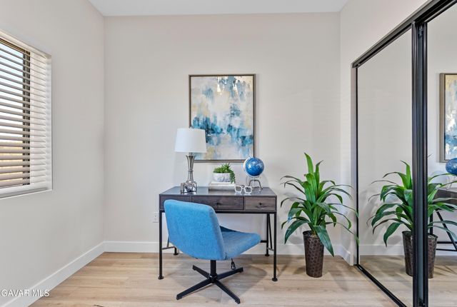 8337 Viburnum Avenue, California City, CA 93505