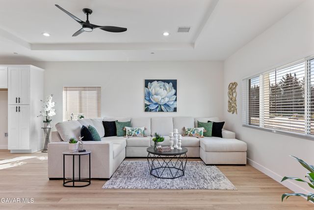 8337 Viburnum Avenue, California City, CA 93505