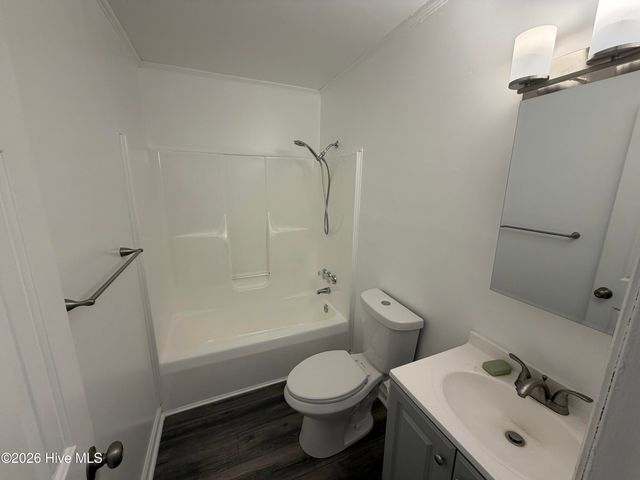 112 Poplar Street, Wallace, NC 28466