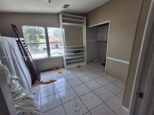 19800 SW 180 Ave, Miami, FL 33187