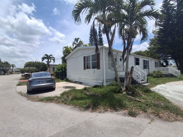 19800 SW 180 Ave, Miami, FL 33187
