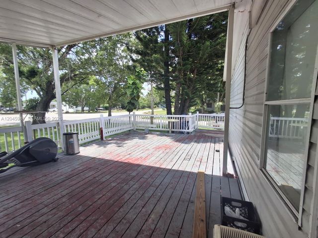 19800 SW 180 Ave, Miami, FL 33187