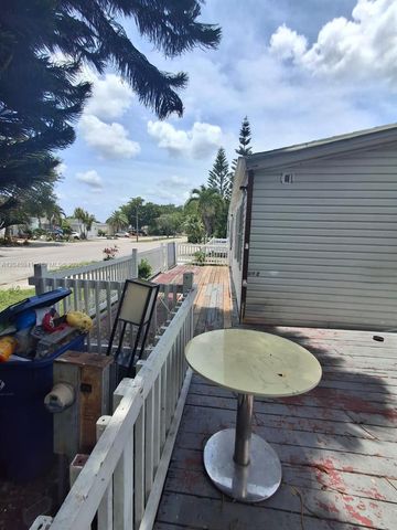 19800 SW 180 Ave, Miami, FL 33187