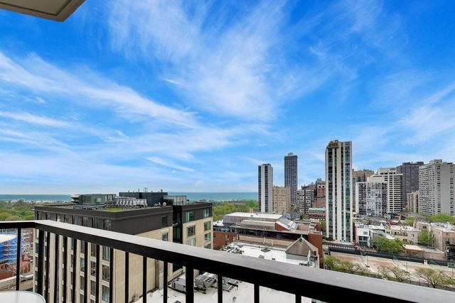 1560 N SANDBURG Terrace 1708, Chicago, IL 60610
