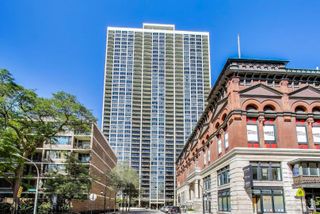 1560 N SANDBURG Terrace 1708, Chicago, IL 60610