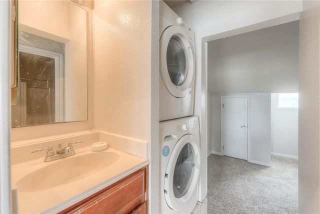 445 Carolcrest Lane 421, Livingston, TX 77351