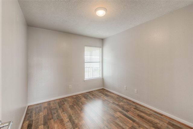 445 Carolcrest Lane 421, Livingston, TX 77351