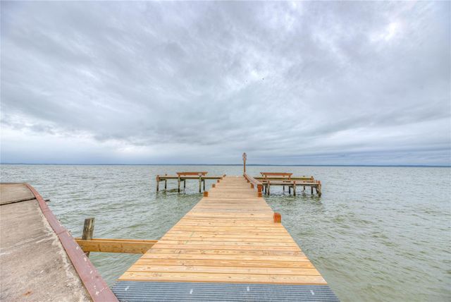 445 Carolcrest Lane 421, Livingston, TX 77351