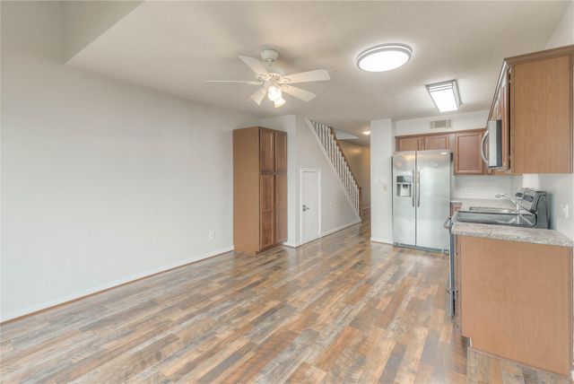 445 Carolcrest Lane 421, Livingston, TX 77351