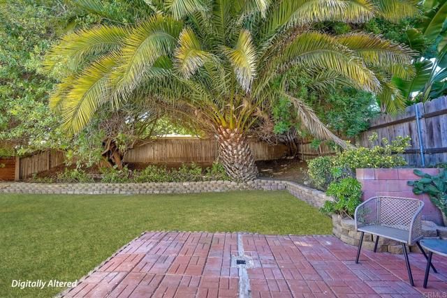 1350 Marabou Lane, Vista, CA 92083