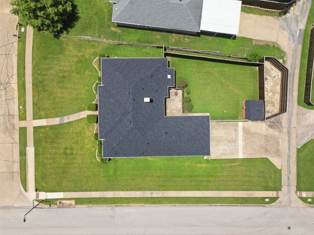 2110 Meadowview Court, Garland, TX 75043