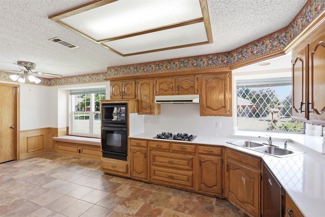 2110 Meadowview Court, Garland, TX 75043