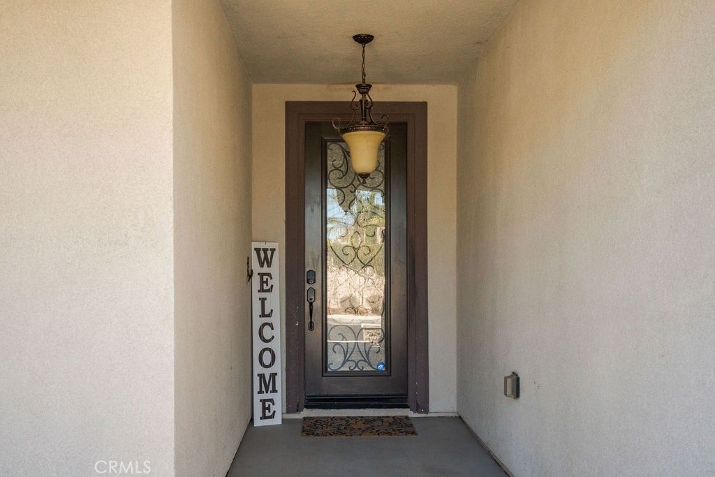 39099 Crown Ranch Rd, Temecula, CA 92591 — photo 4