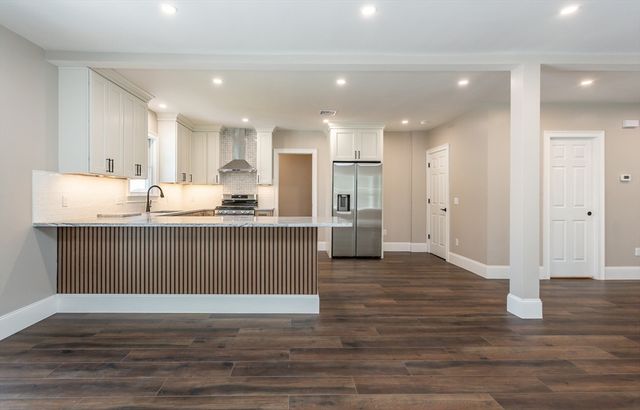 14 Wilmarth St, Attleboro, MA 02703