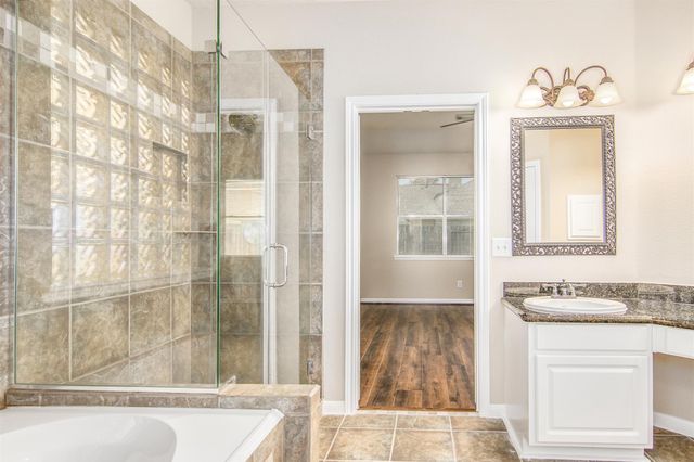 20719 Medallion Pointe Drive, Katy, TX 77450