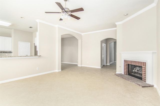 20719 Medallion Pointe Drive, Katy, TX 77450