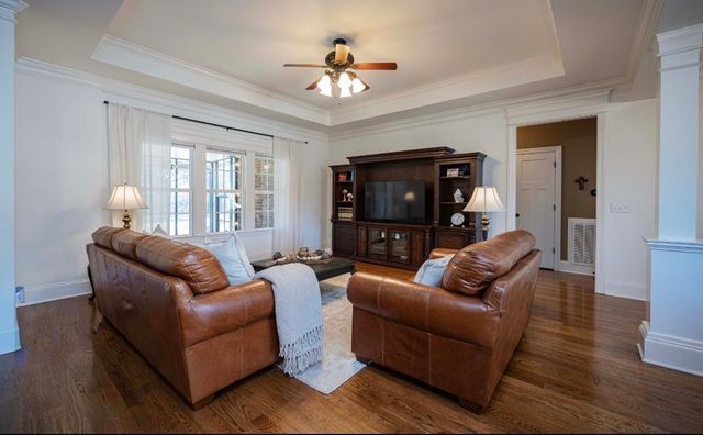 120 Rockingham Dr, Murfreesboro, TN 37129