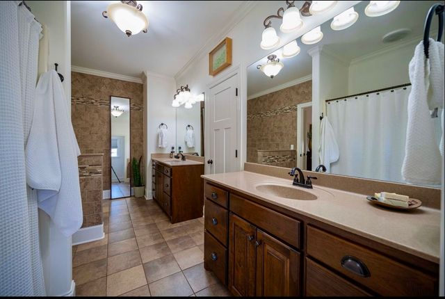 120 Rockingham Dr, Murfreesboro, TN 37129