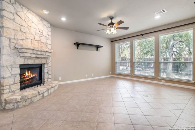 1927 Milan, San Antonio, TX 78258