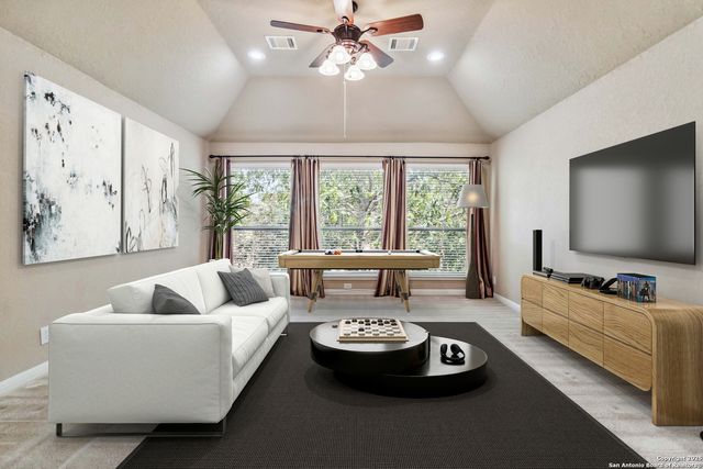 1927 Milan, San Antonio, TX 78258