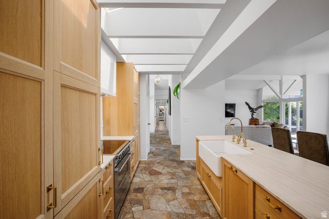 1355 NELSON CIR, Bloomington, UT 84790