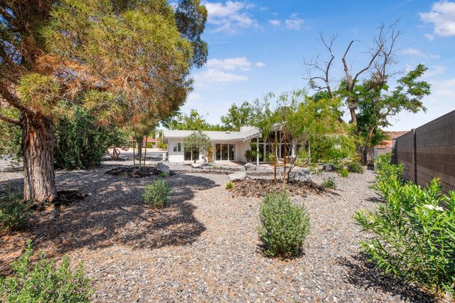 1355 NELSON CIR, Bloomington, UT 84790