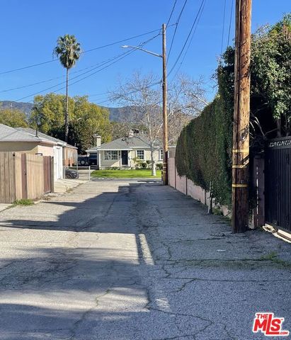 1314 W Verdugo Avenue, Burbank, CA 91506