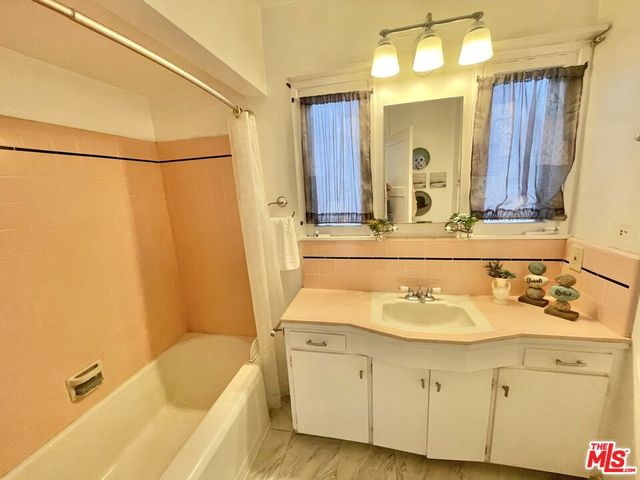 1314 W Verdugo Avenue, Burbank, CA 91506