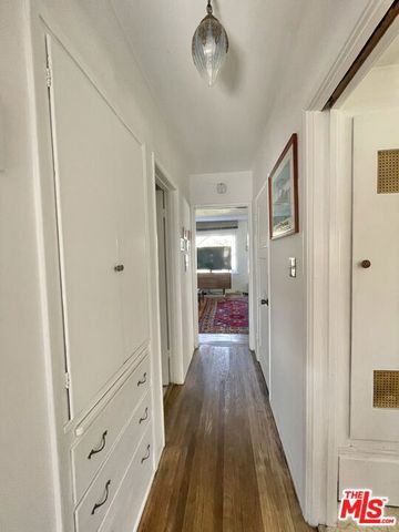 1314 W Verdugo Avenue, Burbank, CA 91506