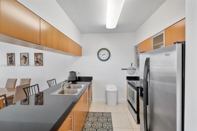 1750 N Bayshore Drive 3106, Miami, FL 33132