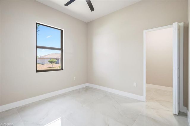 2606 25th ST SW, Lehigh Acres, FL 33976