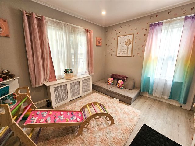 112 Glen Avenue, Elmira, NY 14905