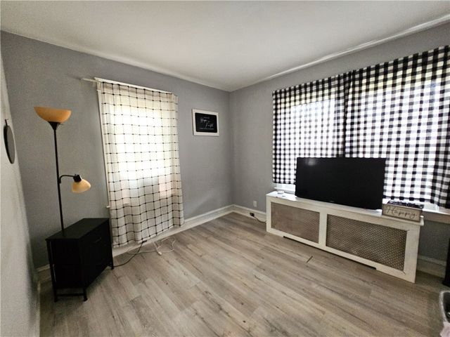 112 Glen Avenue, Elmira, NY 14905