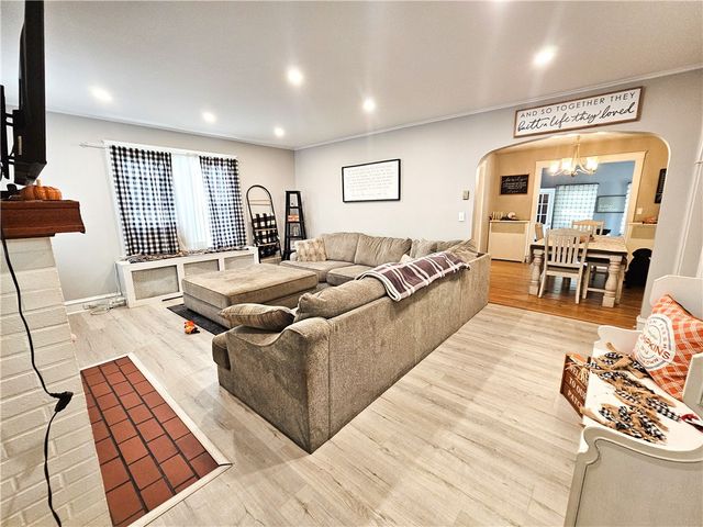 112 Glen Avenue, Elmira, NY 14905