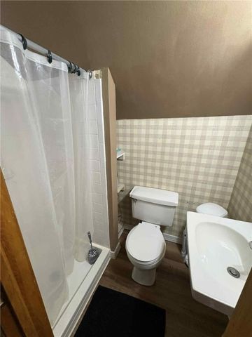 112 Glen Avenue, Elmira, NY 14905