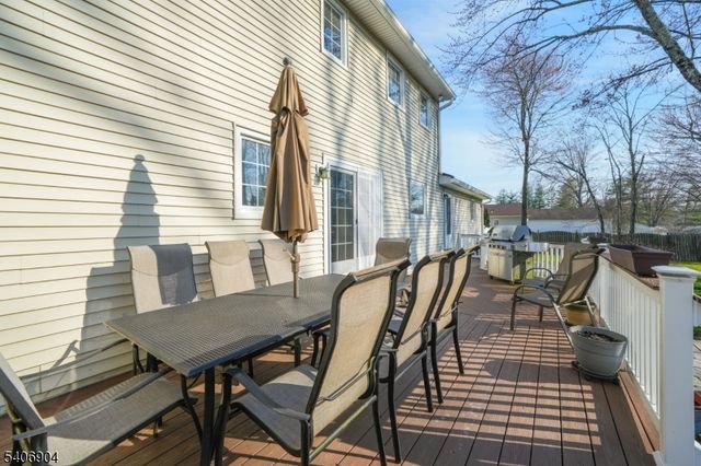 3 Tristam Place, Montville Twp., NJ 07058