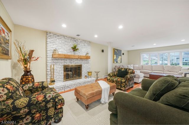 3 Tristam Place, Montville Twp., NJ 07058