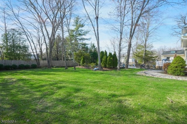 3 Tristam Place, Montville Twp., NJ 07058