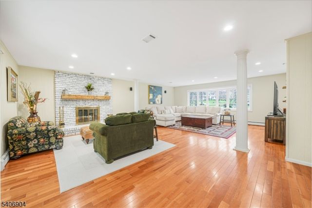 3 Tristam Place, Montville Twp., NJ 07058