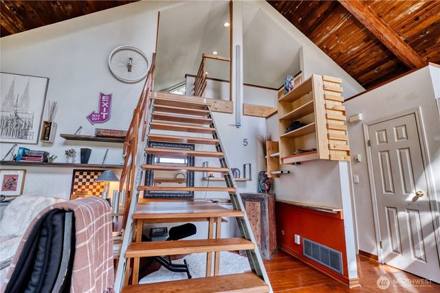 1525 Columbia Vista Drive, Point Roberts, WA 98281