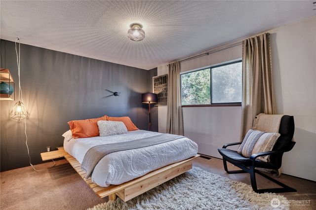 1525 Columbia Vista Drive, Point Roberts, WA 98281