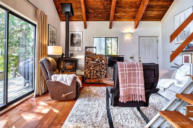 1525 Columbia Vista Drive, Point Roberts, WA 98281