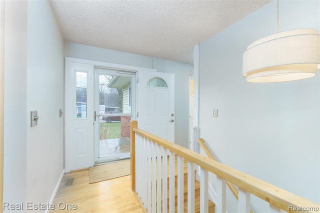 10846 Colony Road, Pinckney, MI 48169