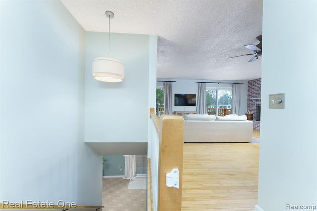 10846 Colony Road, Pinckney, MI 48169