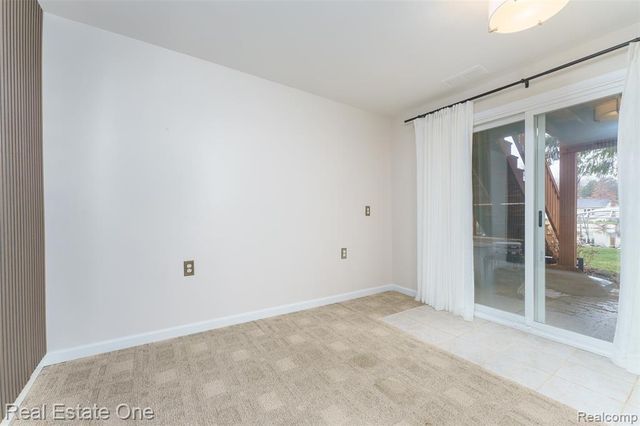 10846 Colony Road, Pinckney, MI 48169