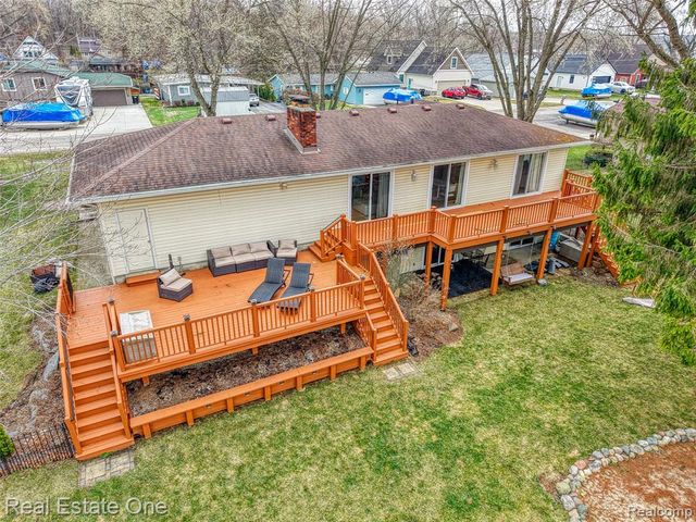 10846 Colony Road, Pinckney, MI 48169