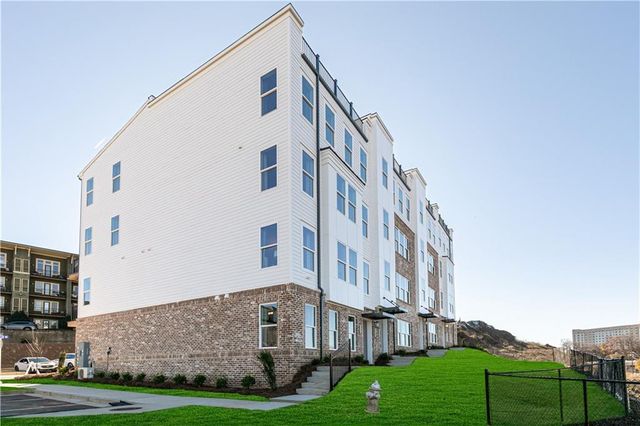 338 Skylar Court SE 104, Atlanta, GA 30315